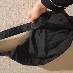 BAGGU Crescent Nylon Medium Bag